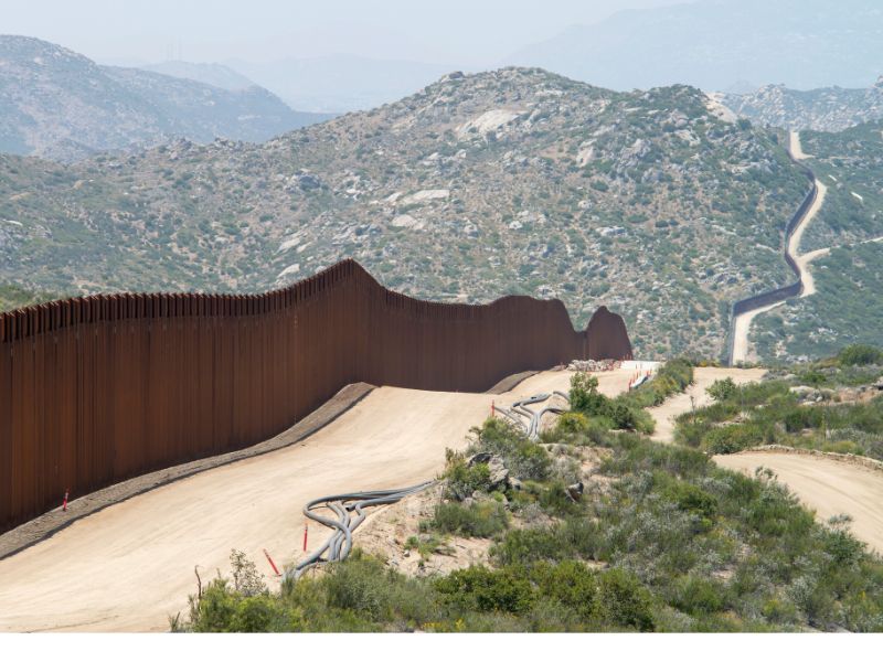 Wall between Mexico and America